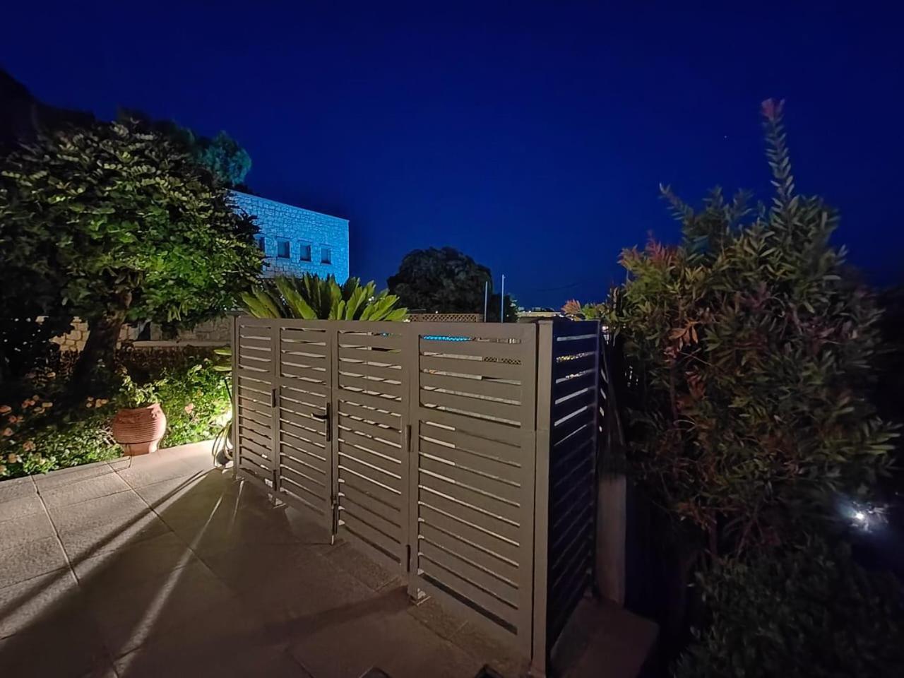 Villa CostaMare - enjoy lazy days on the private Pool-Jacuzzi Pefki Esterno foto
