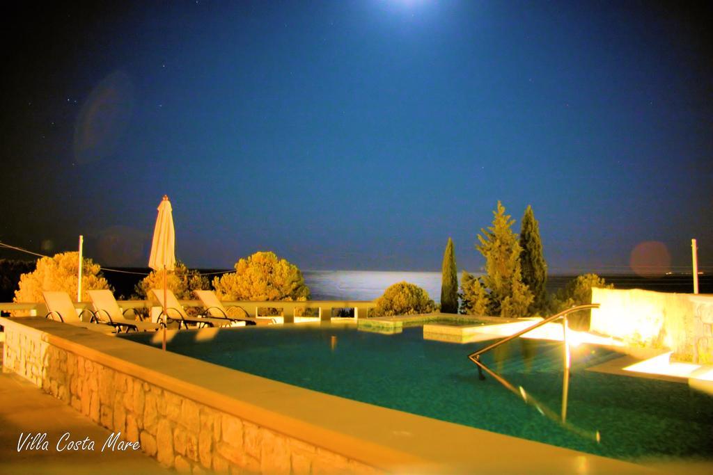 Villa CostaMare - enjoy lazy days on the private Pool-Jacuzzi Pefki Camera foto